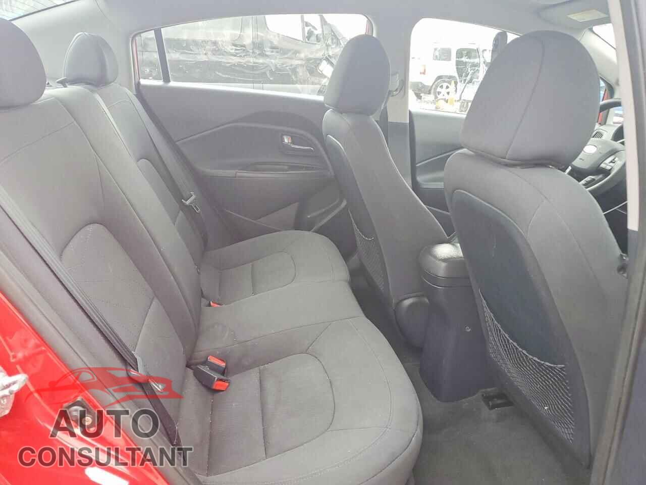 KIA RIO 2012 - KNADN4A37C6082648