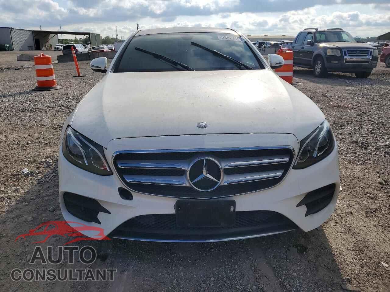 MERCEDES-BENZ E-CLASS 2017 - WDDZF4KB0HA162122