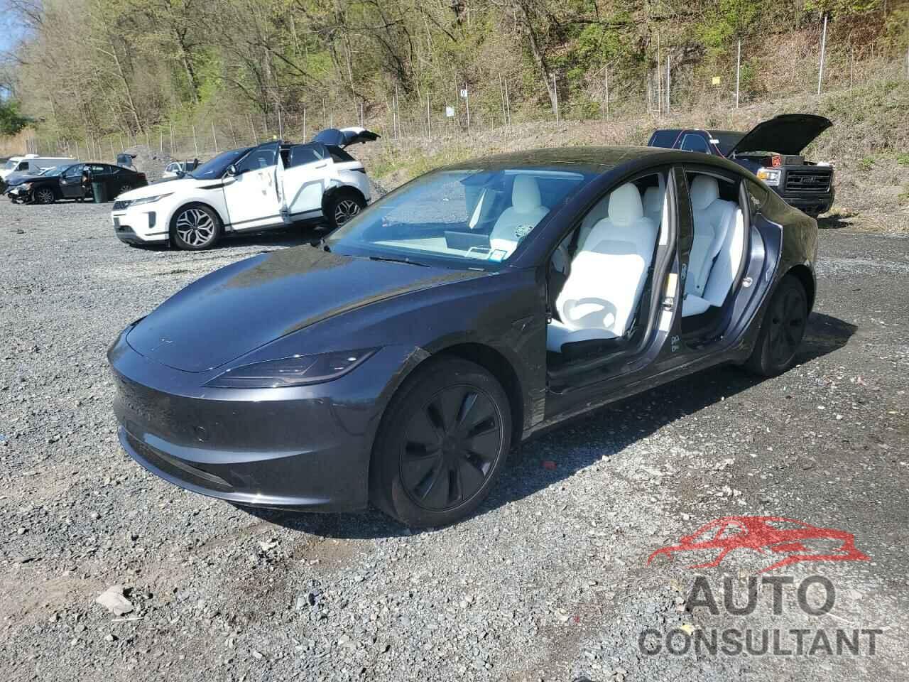 TESLA MODEL 3 2024 - 5YJ3E1EB8RF810957