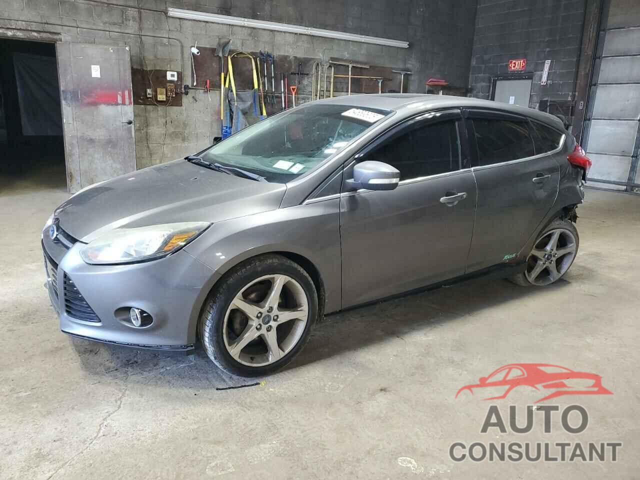 FORD FOCUS 2012 - 1FAHP3N21CL279283