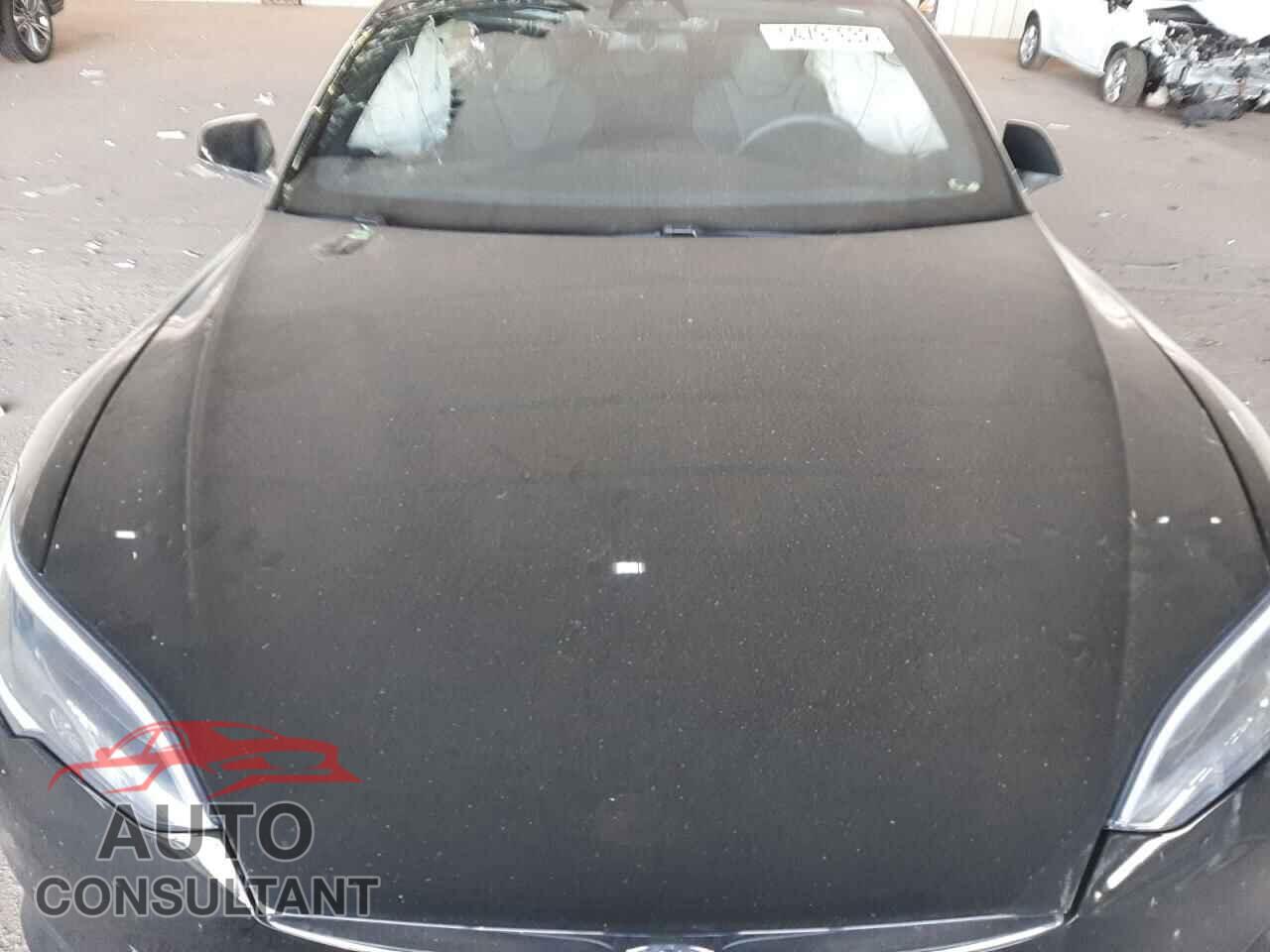 TESLA MODEL S 2018 - 5YJSA1E22JF275409