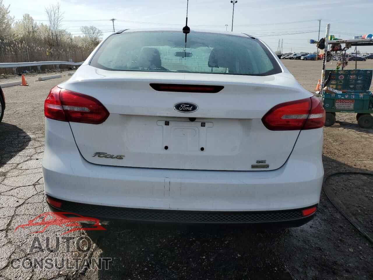 FORD FOCUS 2017 - 1FADP3FE8HL266626
