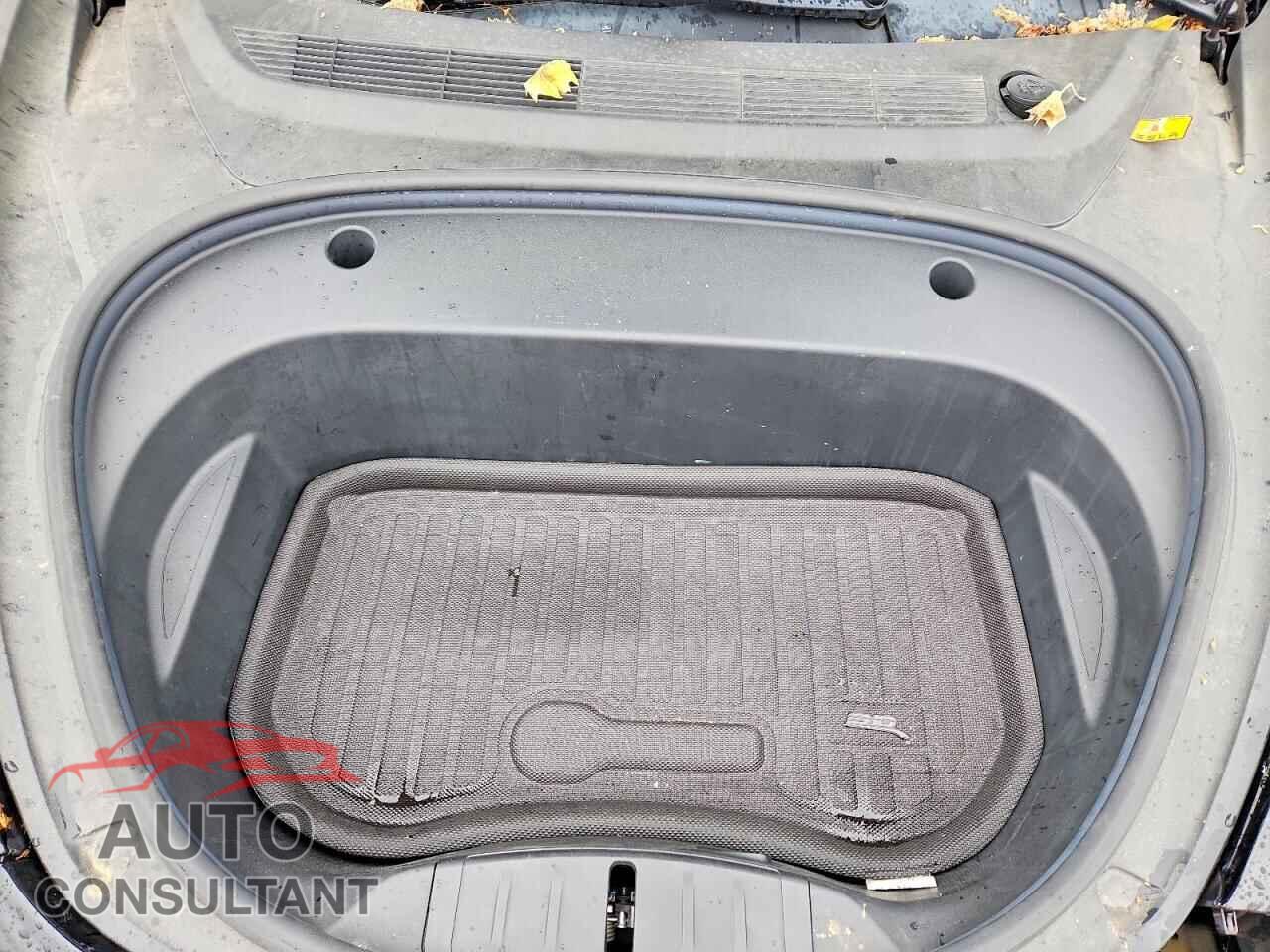 TESLA MODEL 3 2021 - 5YJ3E1EA4MF046038