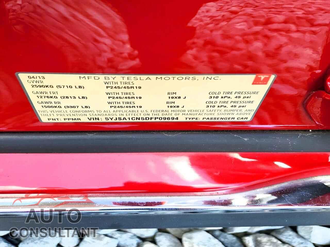 TESLA MODEL S 2013 - 5YJSA1CN5DFP09694