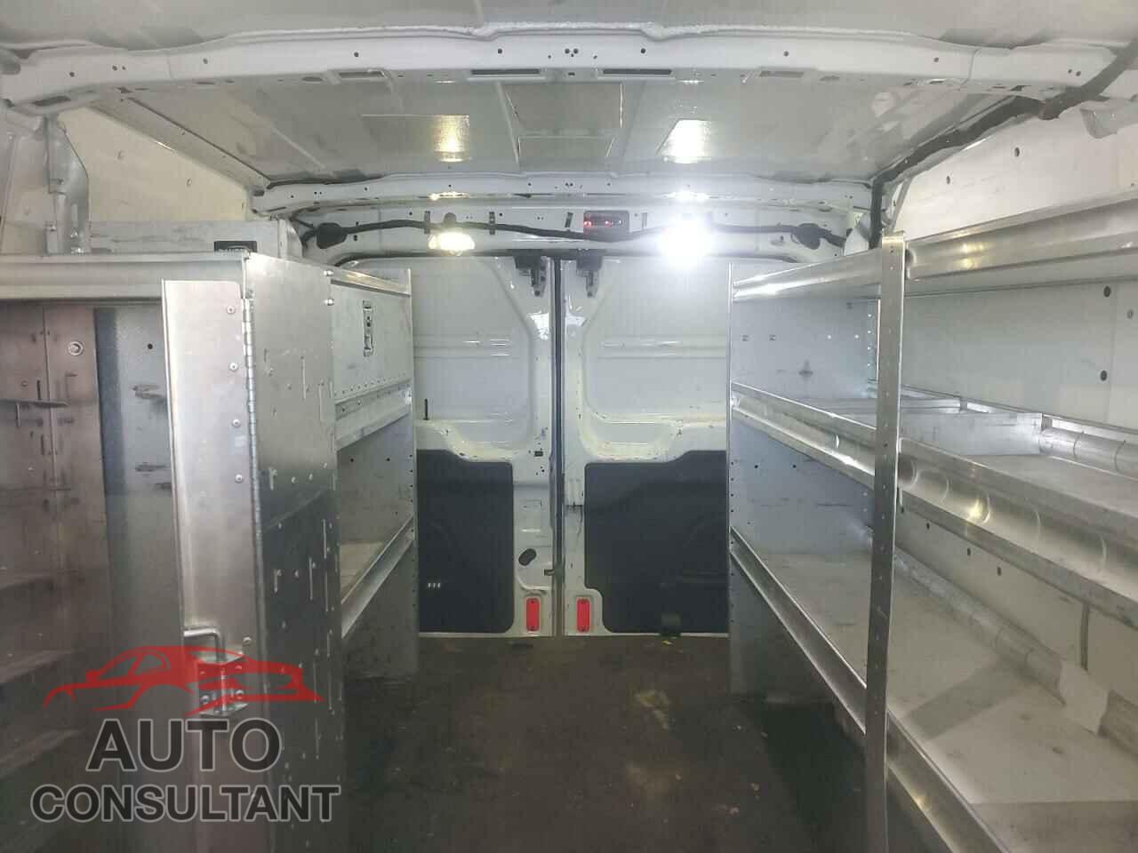 FORD TRANSIT 2017 - 1FTYR1YMXHKB37954