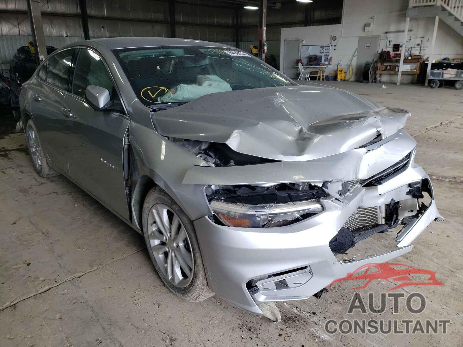 CHEVROLET MALIBU 2017 - 1G1ZE5ST9HF169741