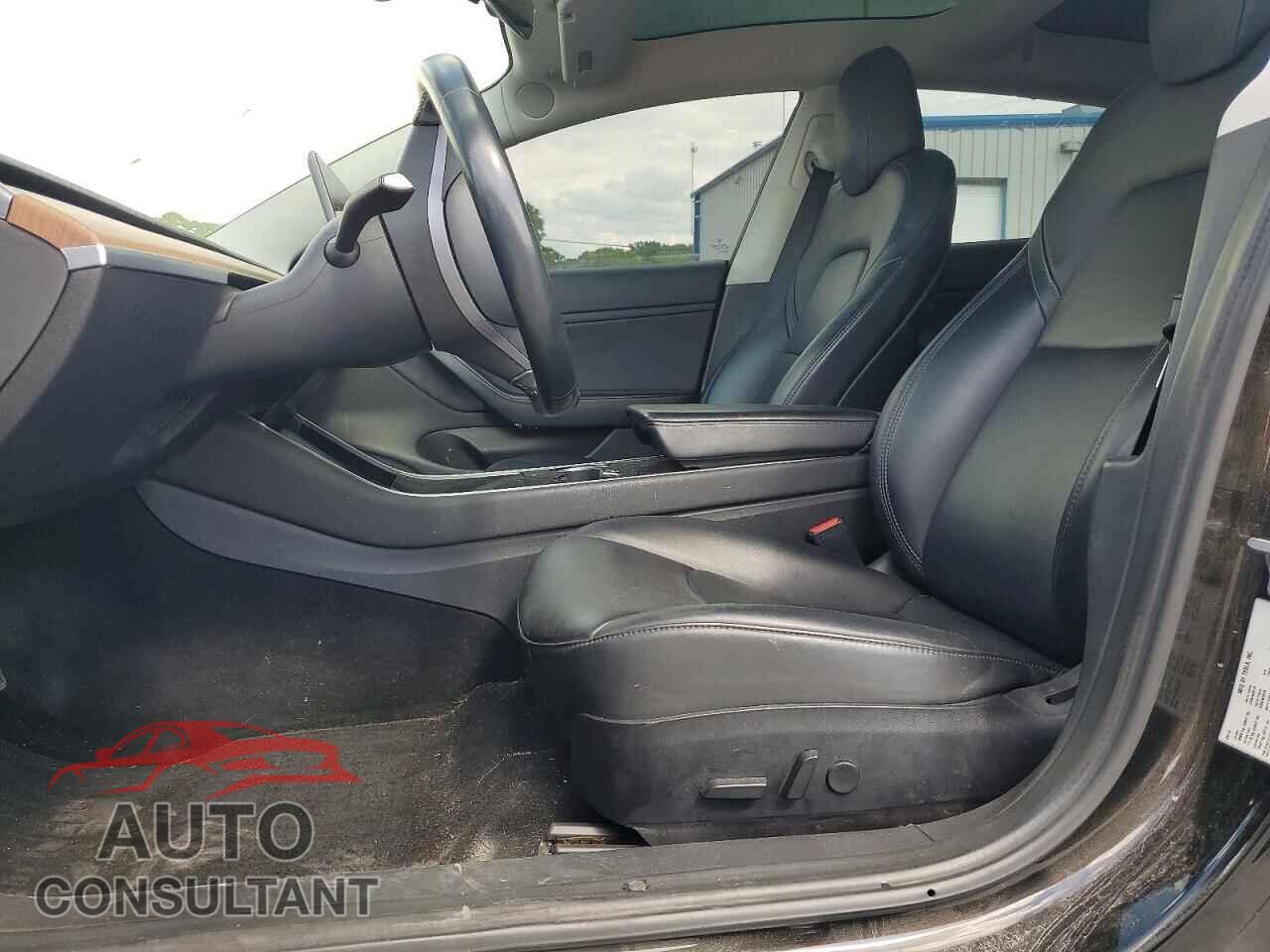 TESLA MODEL 3 2019 - 5YJ3E1EA8KF357470