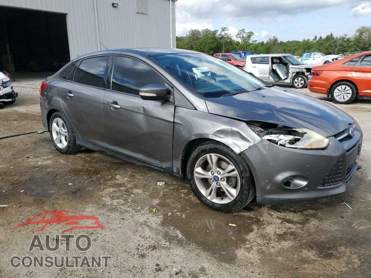 FORD FOCUS 2014 - 1FADP3F22EL228858