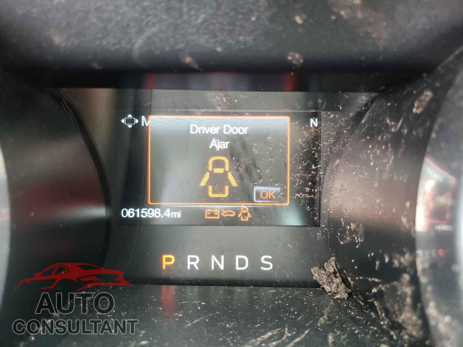 FORD MUSTANG 2019 - 1FA6P8TH2K5142092