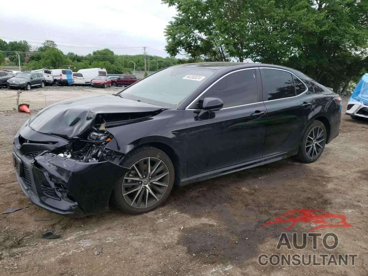 TOYOTA CAMRY 2021 - 4T1G11AK4MU585175