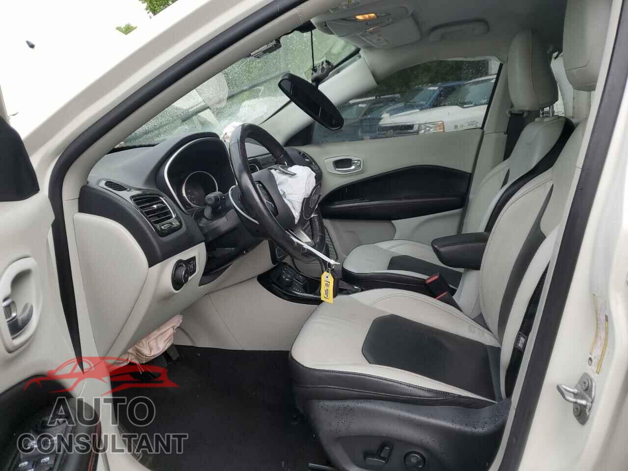JEEP COMPASS 2021 - 3C4NJDCB9MT515269