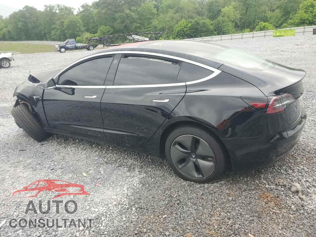 TESLA MODEL 3 2018 - 5YJ3E1EAXJF123118