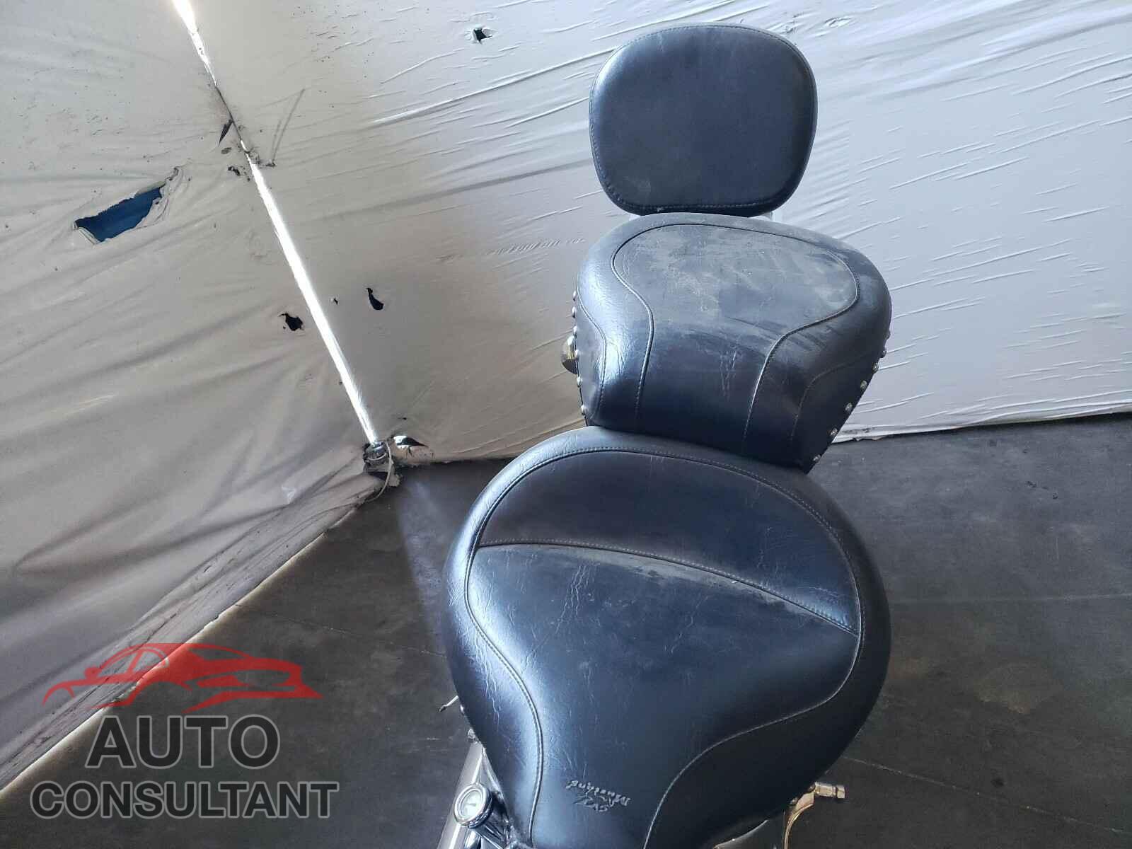 HARLEY-DAVIDSON FL 2002 - 1HD1BWB312Y083529