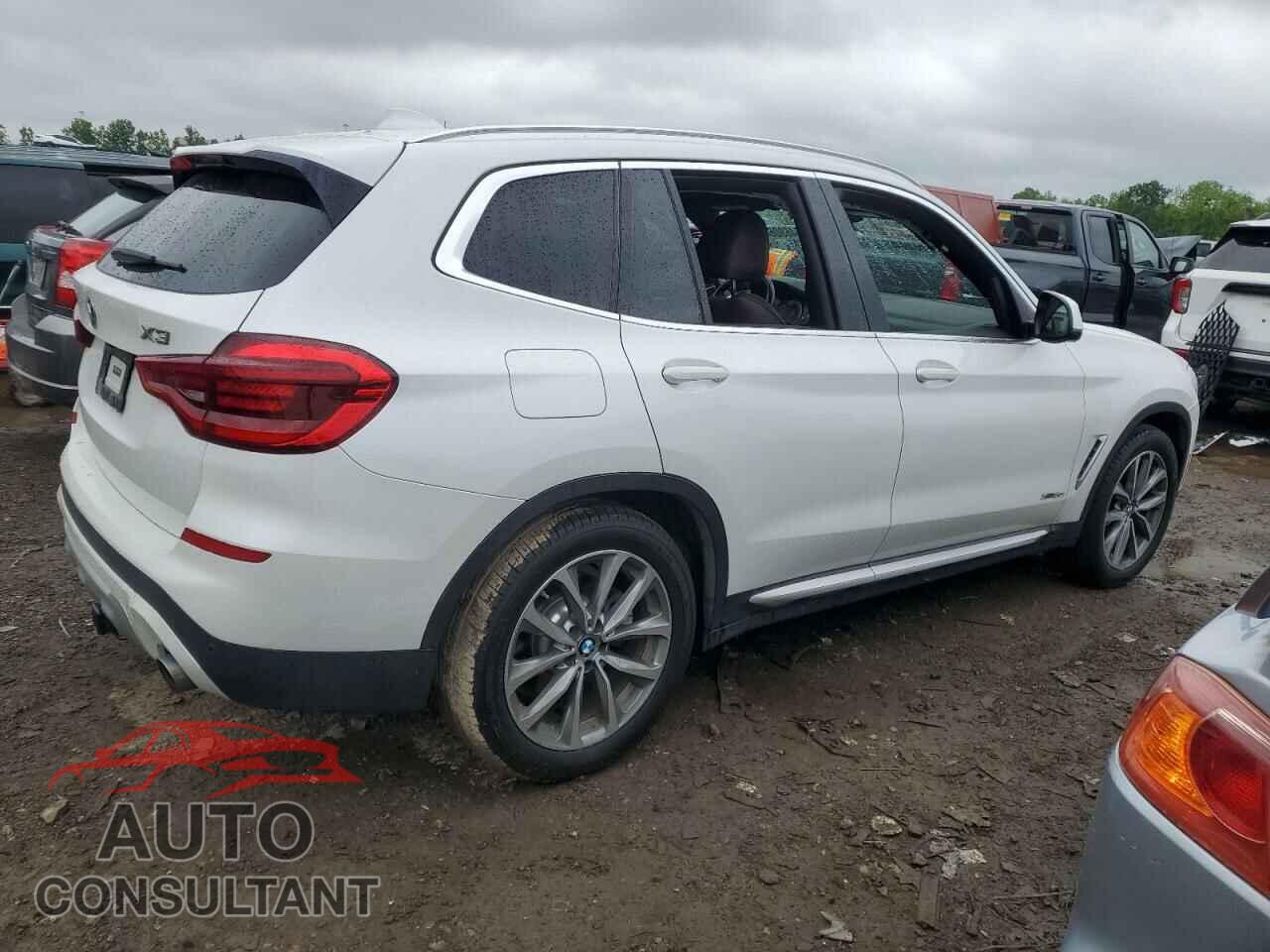BMW X3 2018 - 5UXTR9C50JLD60255