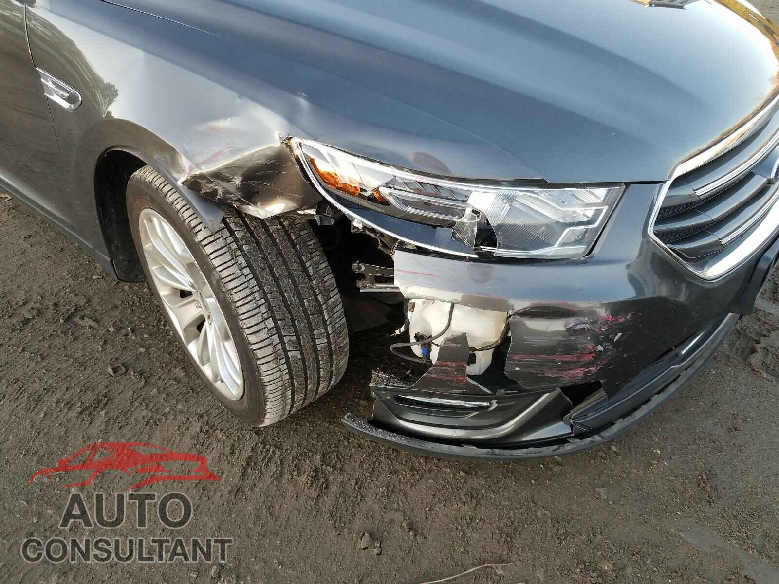 FORD TAURUS 2019 - 1FAHP2F83KG106711