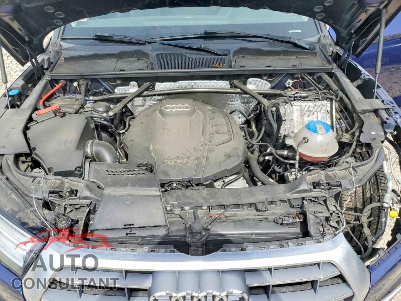 AUDI Q5 2018 - WA1BNAFY1J2006077