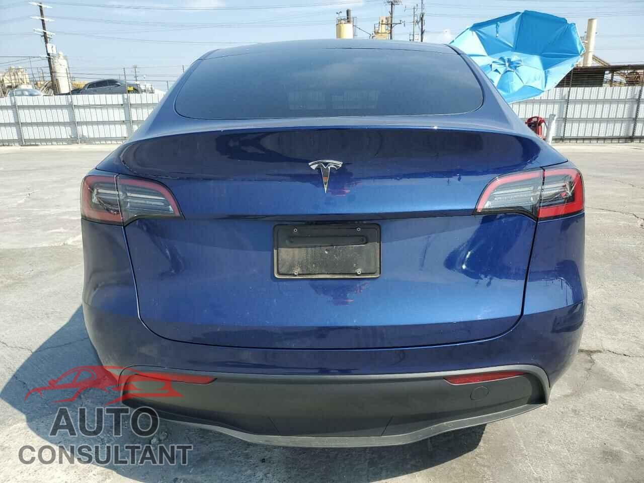 TESLA MODEL Y 2024 - 7SAYGDED0RF102479