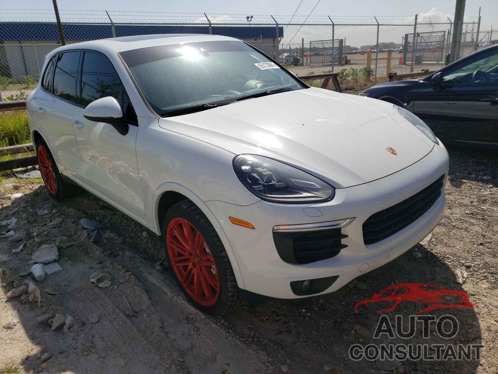 PORSCHE CAYENNE 2017 - WP1AA2A20HKA82128