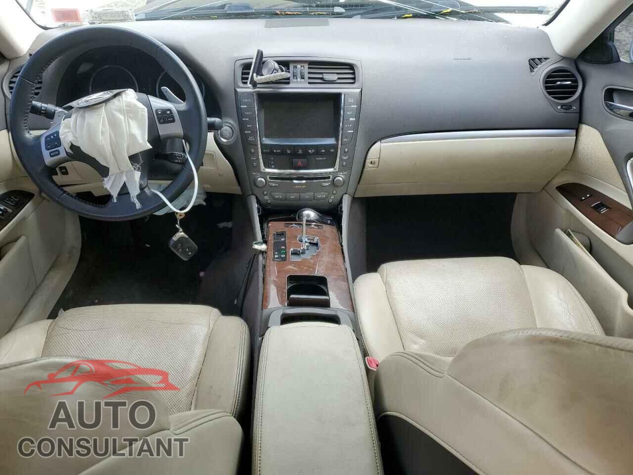 LEXUS IS 2012 - JTHCF5C29C5056935