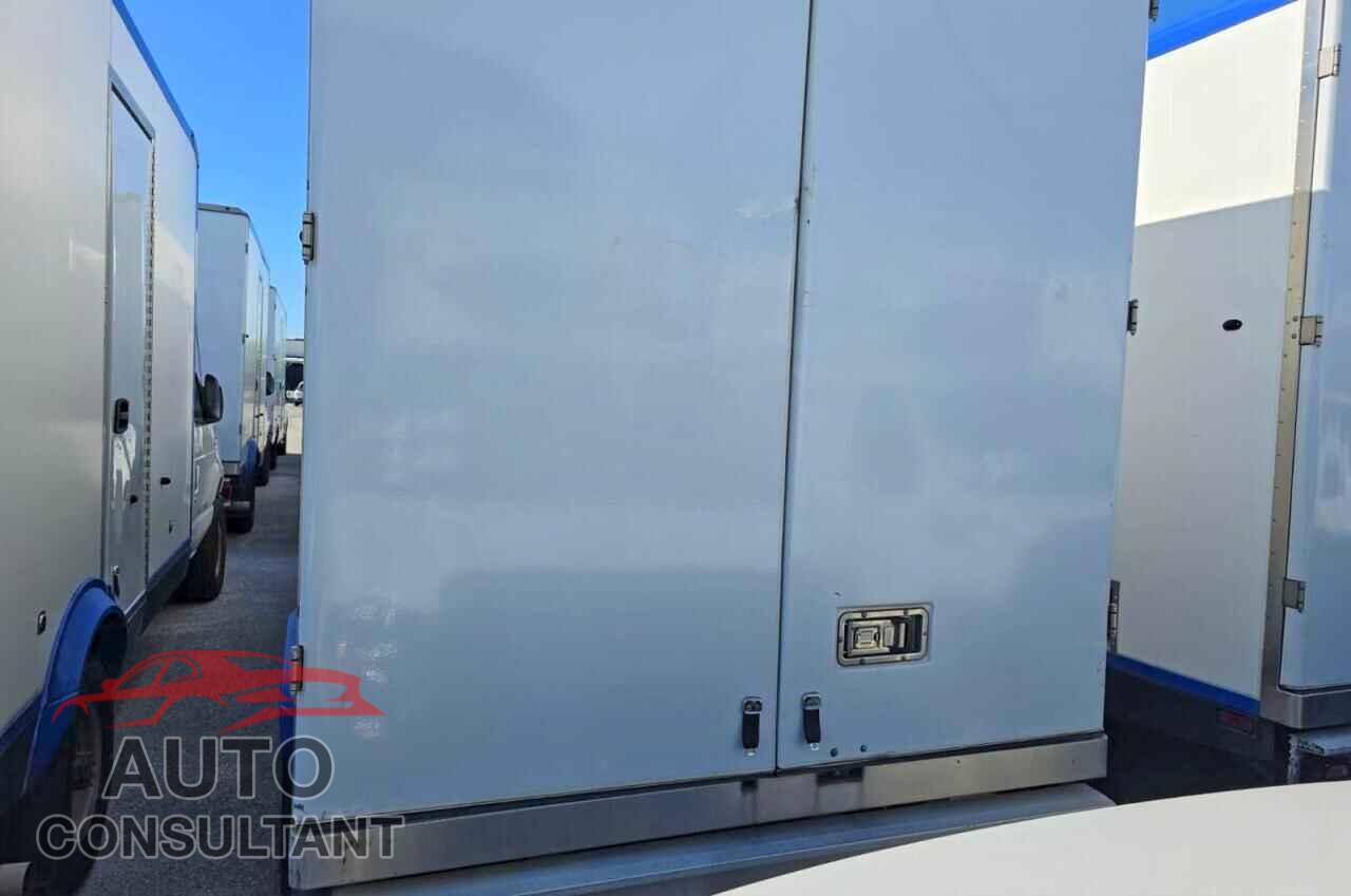 FORD ECONOLINE 2023 - 1FDWE3FK3PDD14780