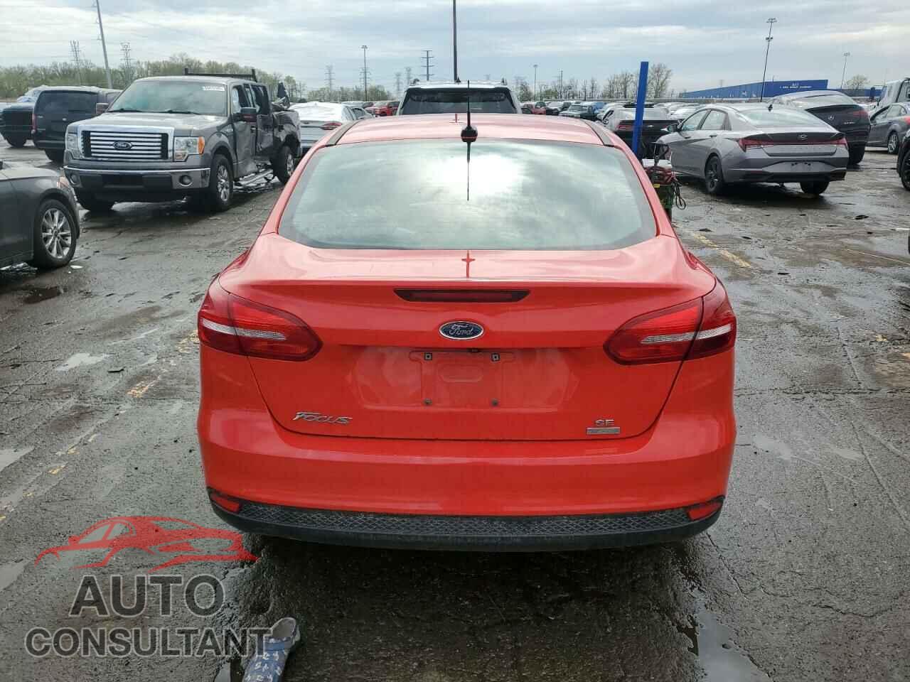 FORD FOCUS 2017 - 1FADP3FE3HL221688