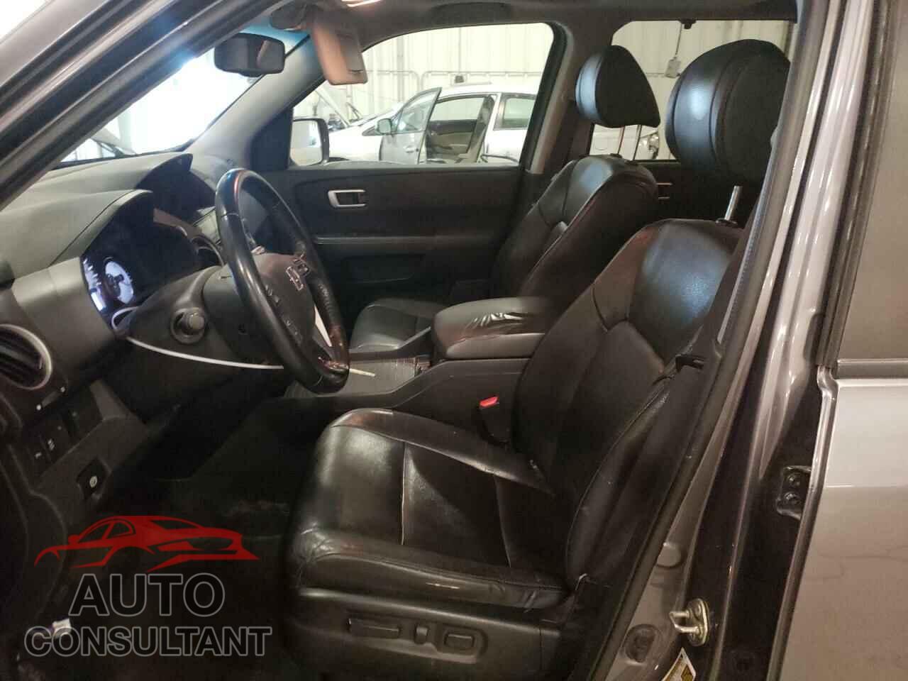 HONDA PILOT 2014 - 5FNYF4H97EB019116