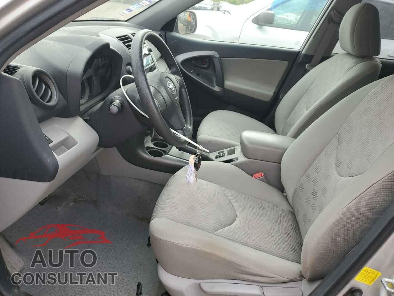 TOYOTA RAV4 2011 - 2T3BF4DV0BW162133