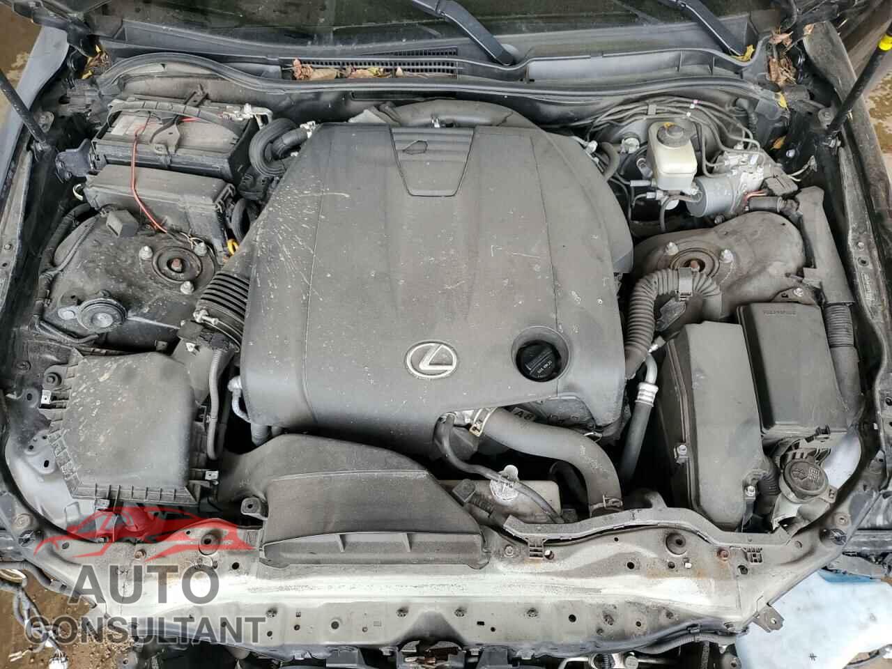 LEXUS IS 2015 - JTHCF1D27F5018955