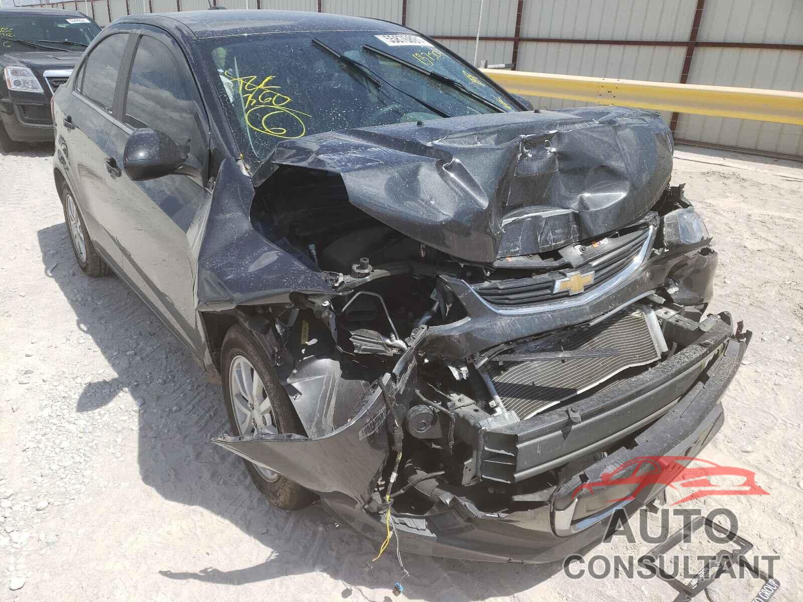 CHEVROLET SONIC 2019 - 1G1JD5SB8K4137504
