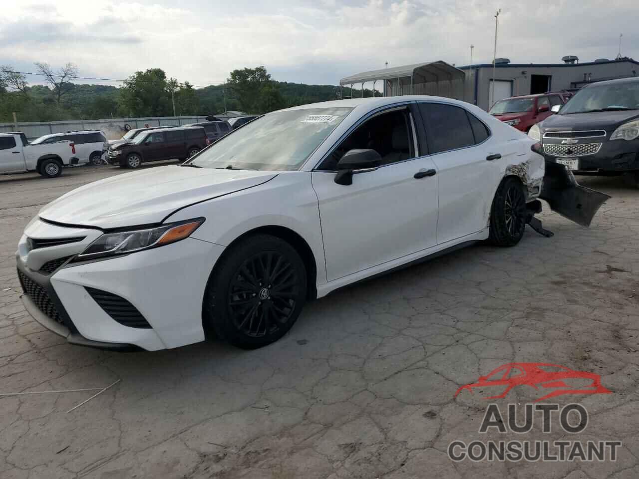 TOYOTA CAMRY 2019 - 4T1B11HK2KU685952