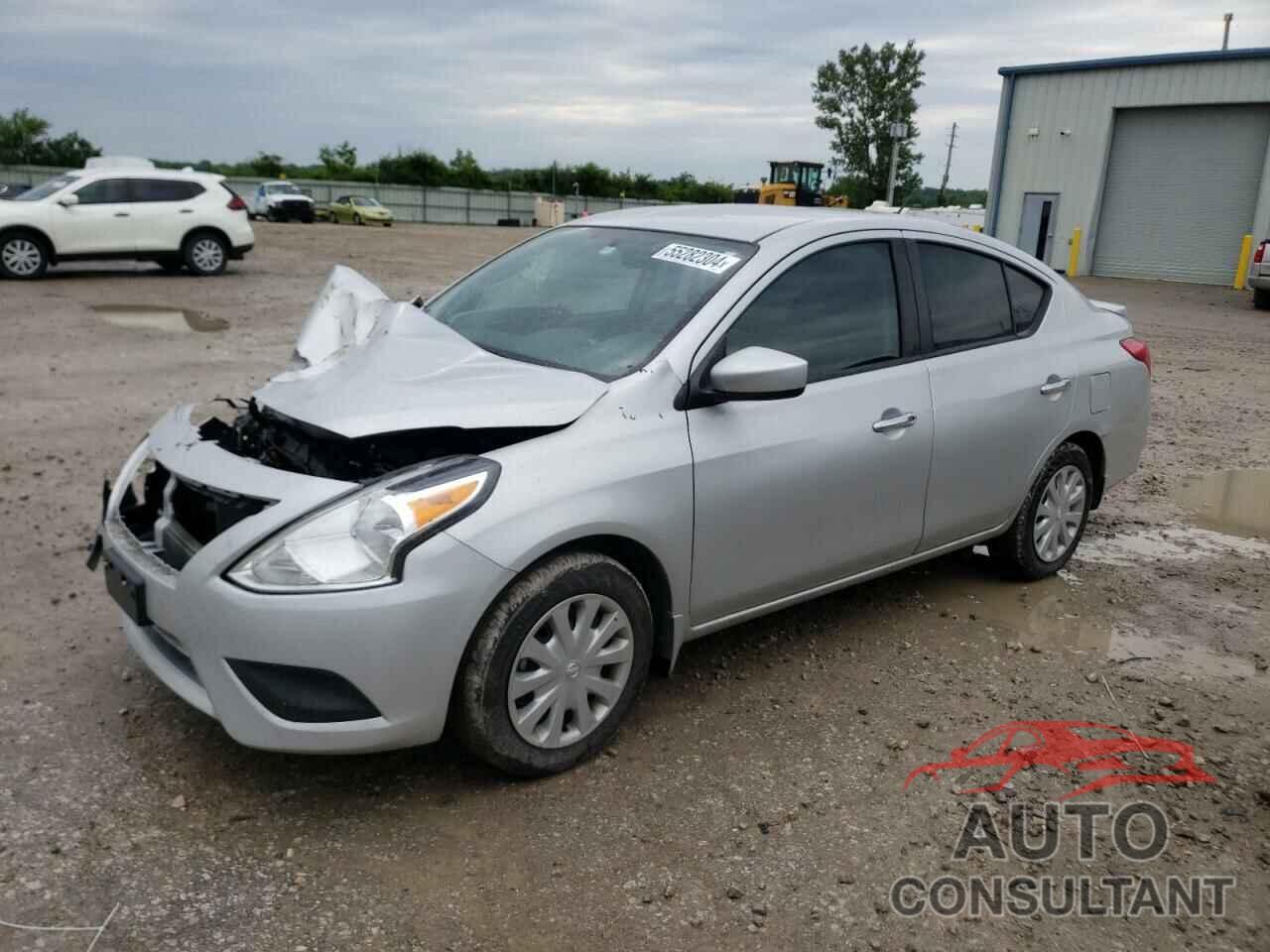 NISSAN VERSA 2018 - 3N1CN7AP6JL869941