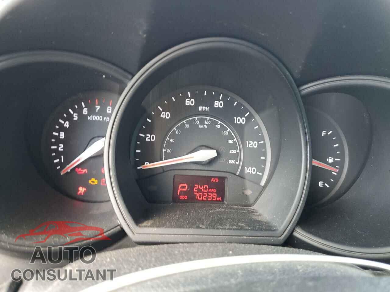 KIA RIO 2013 - KNADM5A34D6103823