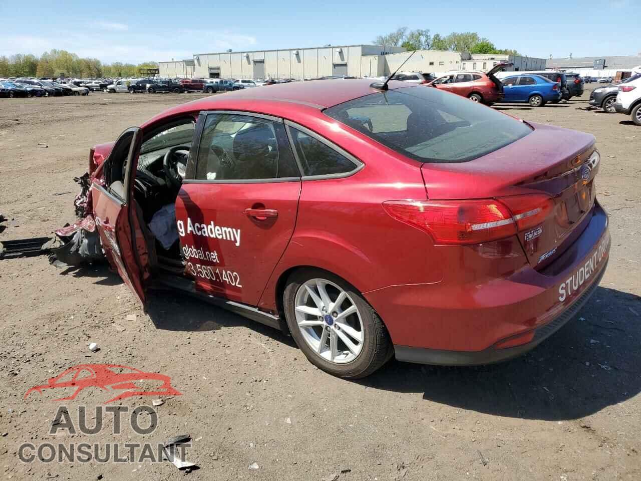 FORD FOCUS 2017 - 1FADP3F26HL305526