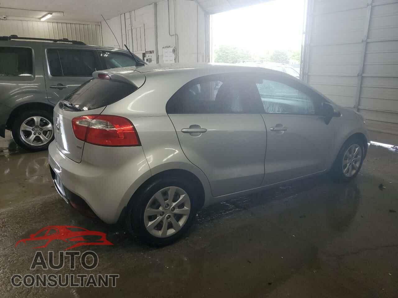 KIA RIO 2012 - KNADM5A33C6037733