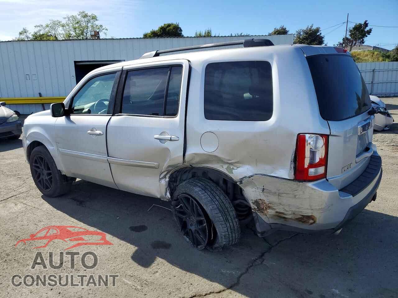 HONDA PILOT 2009 - 5FNYF38559B007978