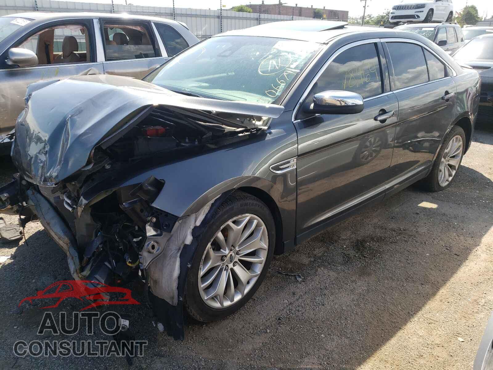 FORD TAURUS 2017 - 1FAHP2J8XHG138801