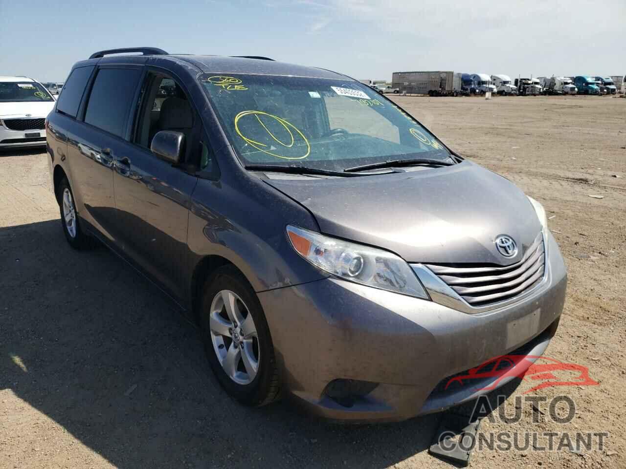 TOYOTA SIENNA 2017 - 5TDKZ3DC5HS782101