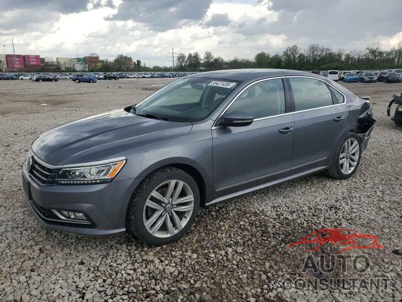 VOLKSWAGEN PASSAT 2017 - 1VWGT7A3XHC053786