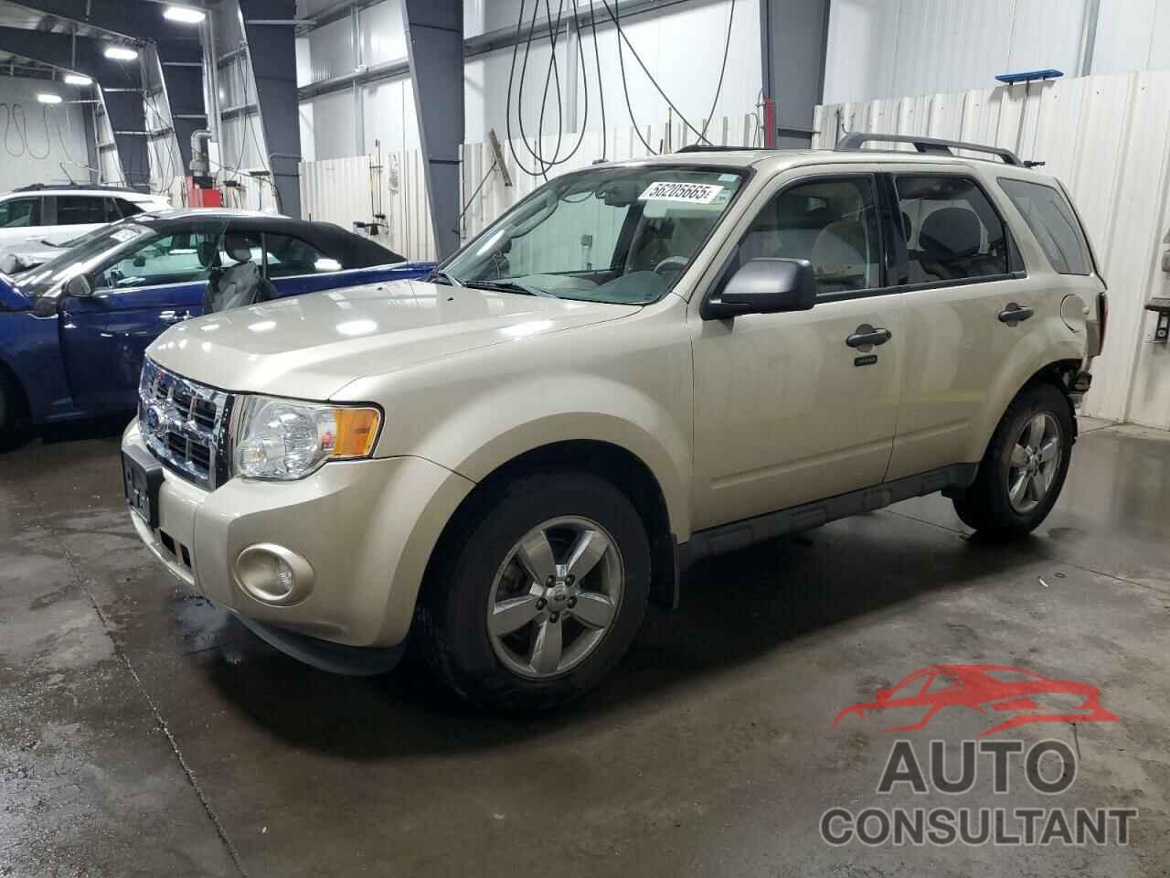 FORD ESCAPE 2010 - 1FMCU9DG6AKC72213