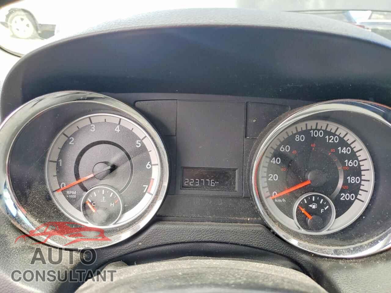 DODGE CARAVAN 2011 - 2D4RN4DG0BR736648