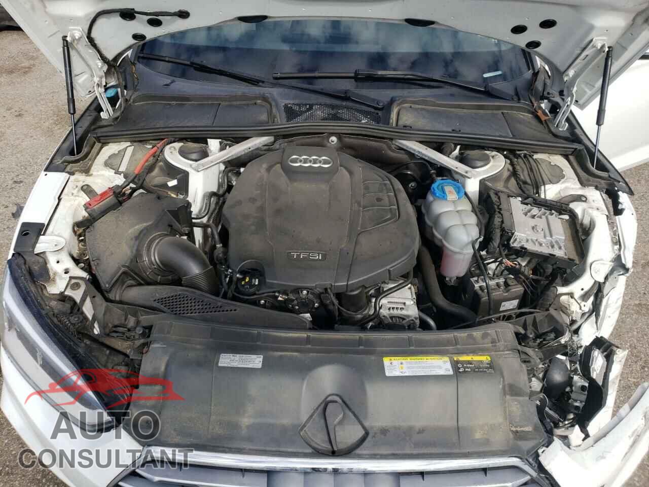 AUDI A5 2019 - WAUDNCF58KA009594