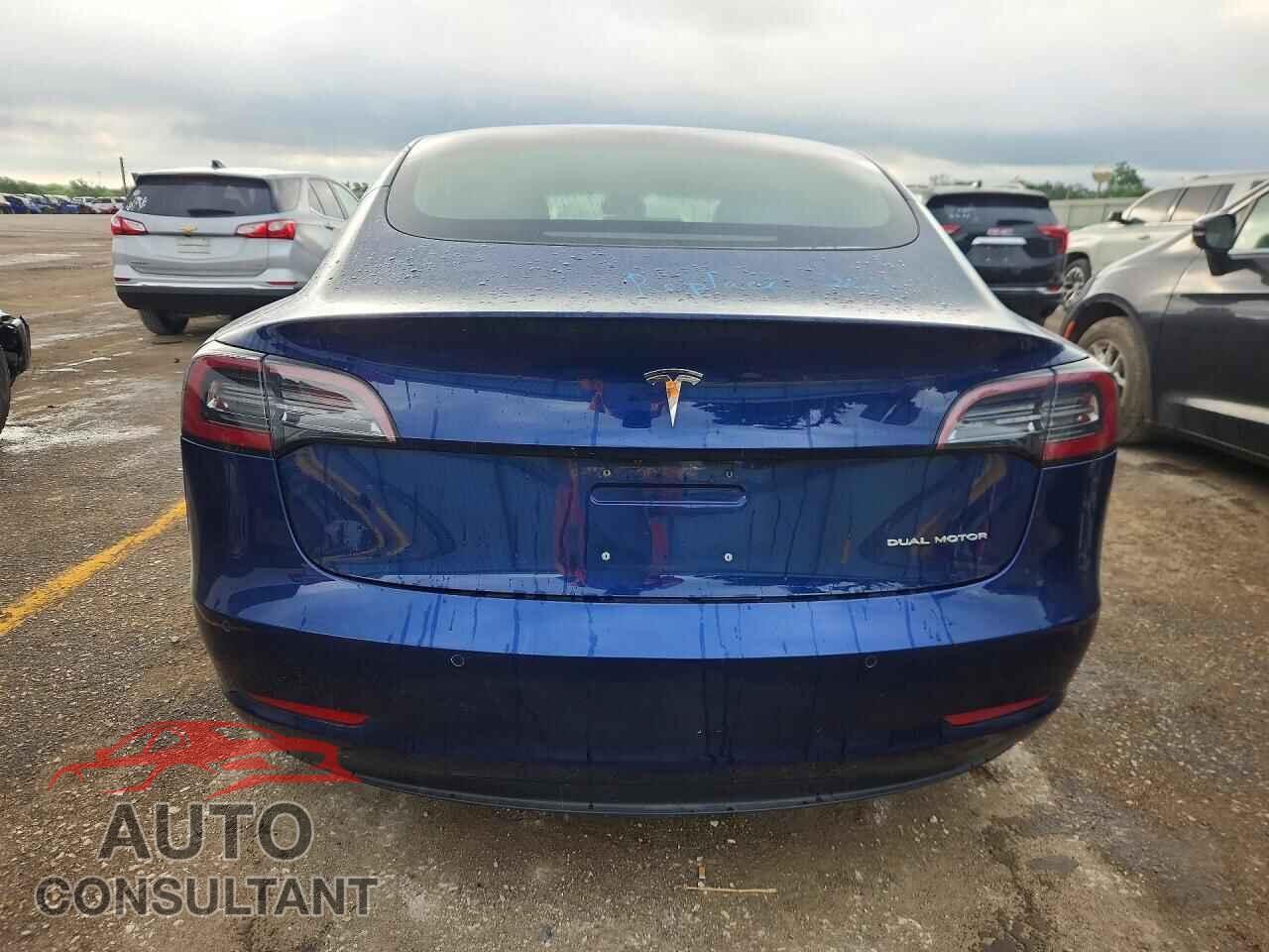 TESLA MODEL 3 2018 - 5YJ3E1EB6JF185477