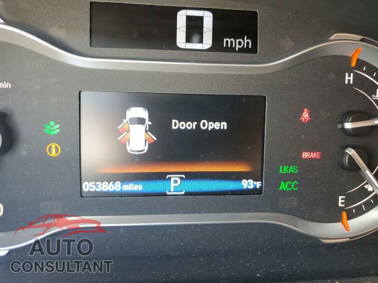 HONDA PILOT 2018 - 5FNYF6H61JB016367