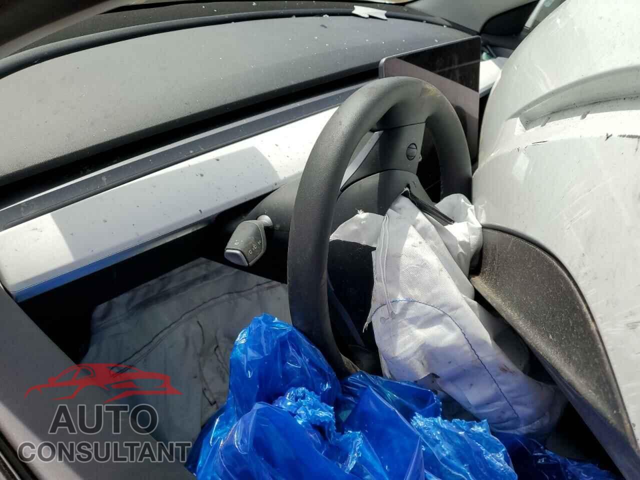TESLA MODEL 3 2023 - 5YJ3E1EB5PF661226