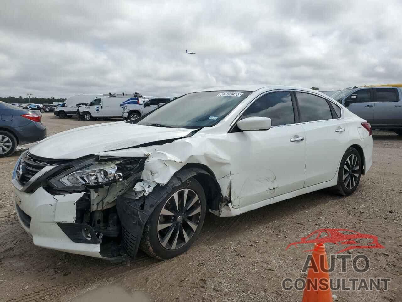 NISSAN ALTIMA 2018 - 1N4AL3AP5JC178940
