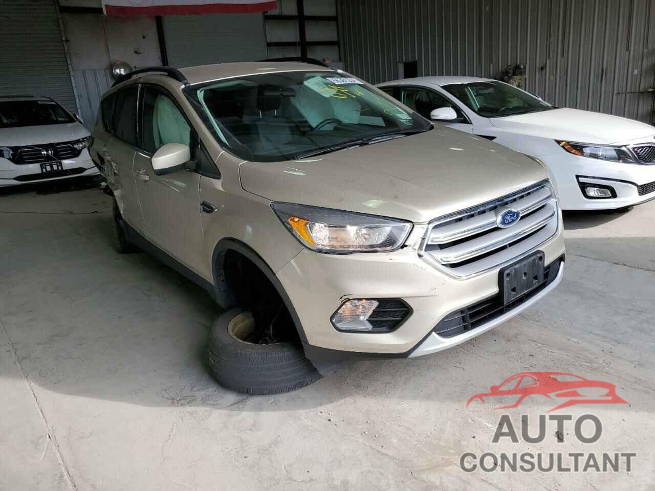 FORD ESCAPE 2018 - 1FMCU9GD4JUC10489