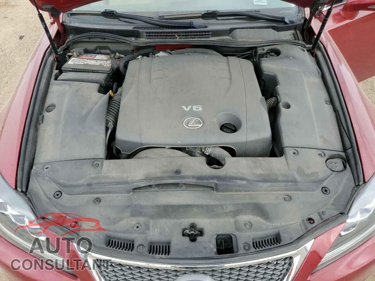 LEXUS IS 2012 - JTHCF5C27C5054925