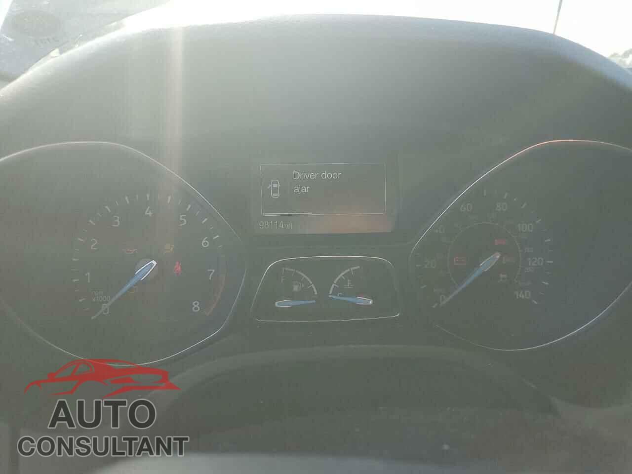 FORD FOCUS 2015 - 1FADP3F22FL210183