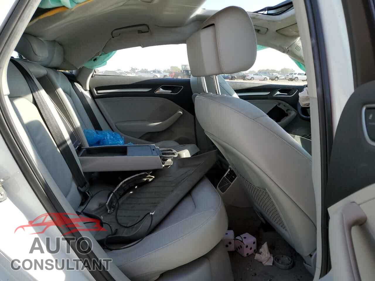 AUDI A3 2016 - WAUA7GFF4G1002355