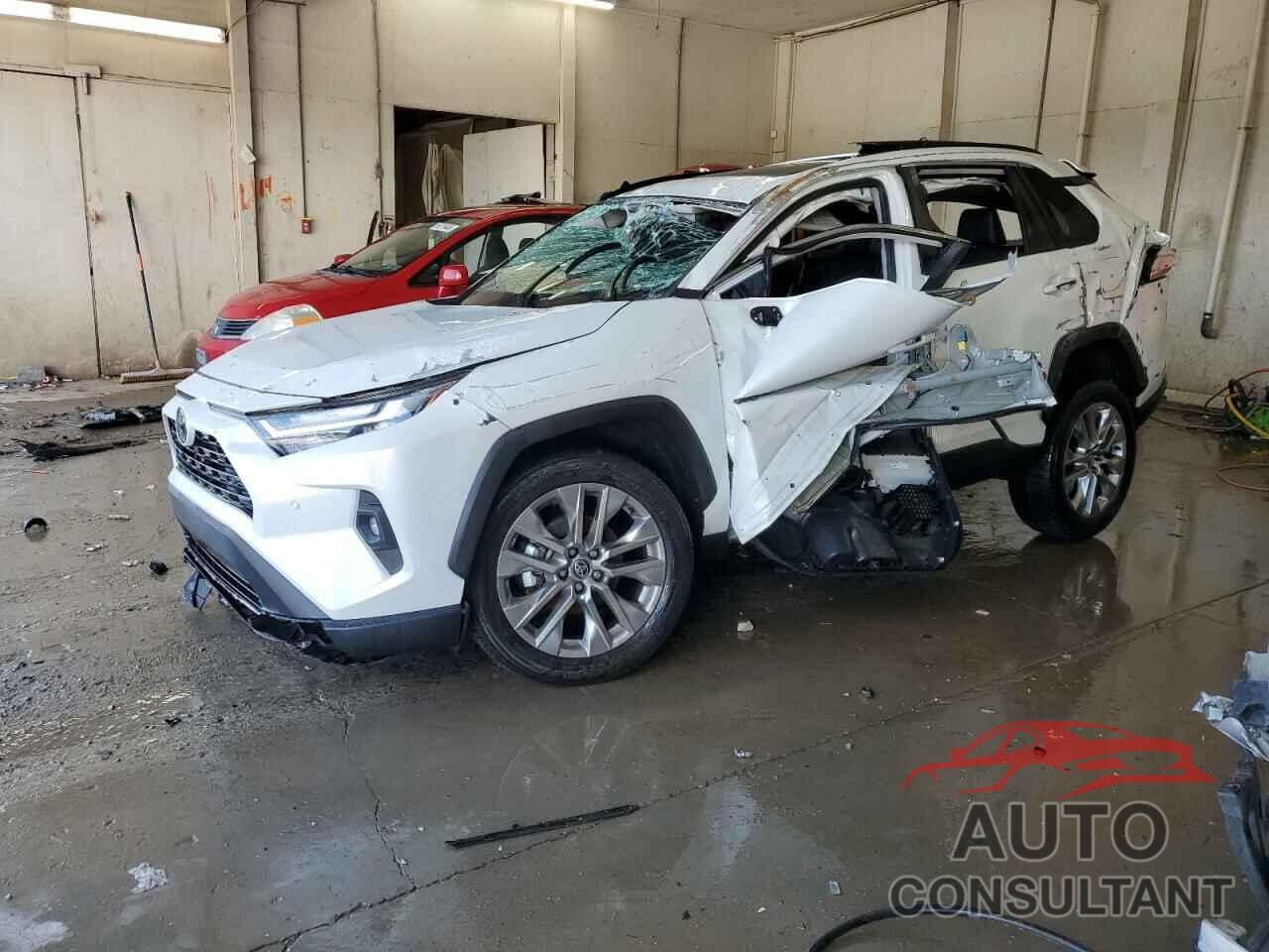 TOYOTA RAV4 2023 - 2T3C1RFV1PW241279